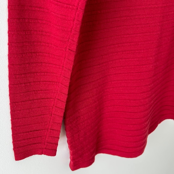 Calvin Klein Red Wool Blend Ribbed Crewneck Sweater - Picture 13 of 16